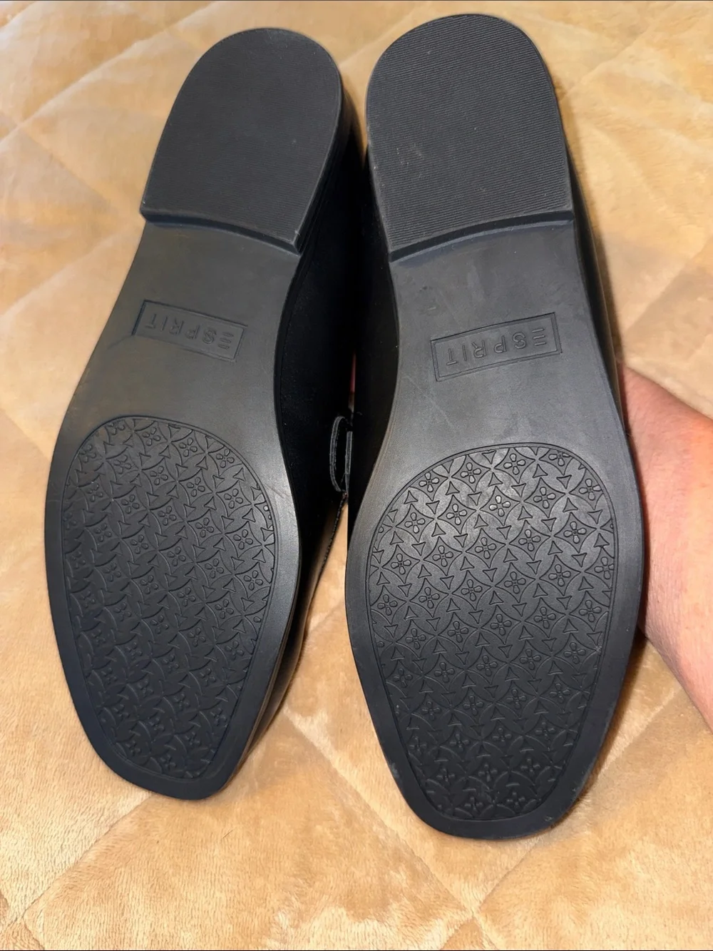 Esprit polished black